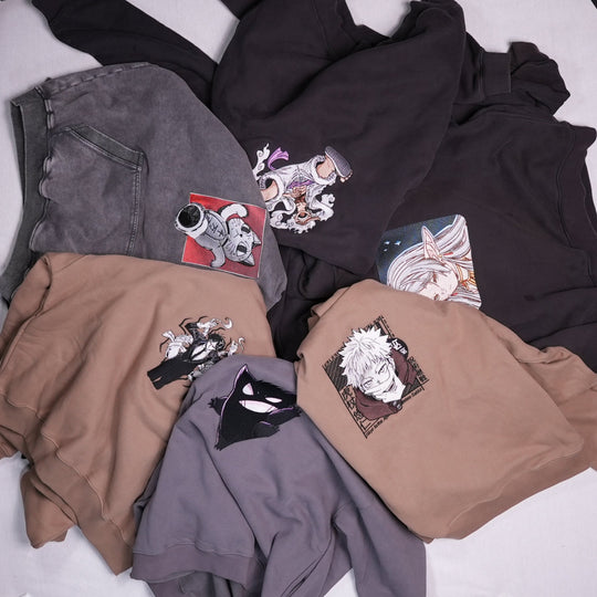 Hoodie brodé The Snowborn Reindeer Kaito Global — photo produit avec motif brodé.